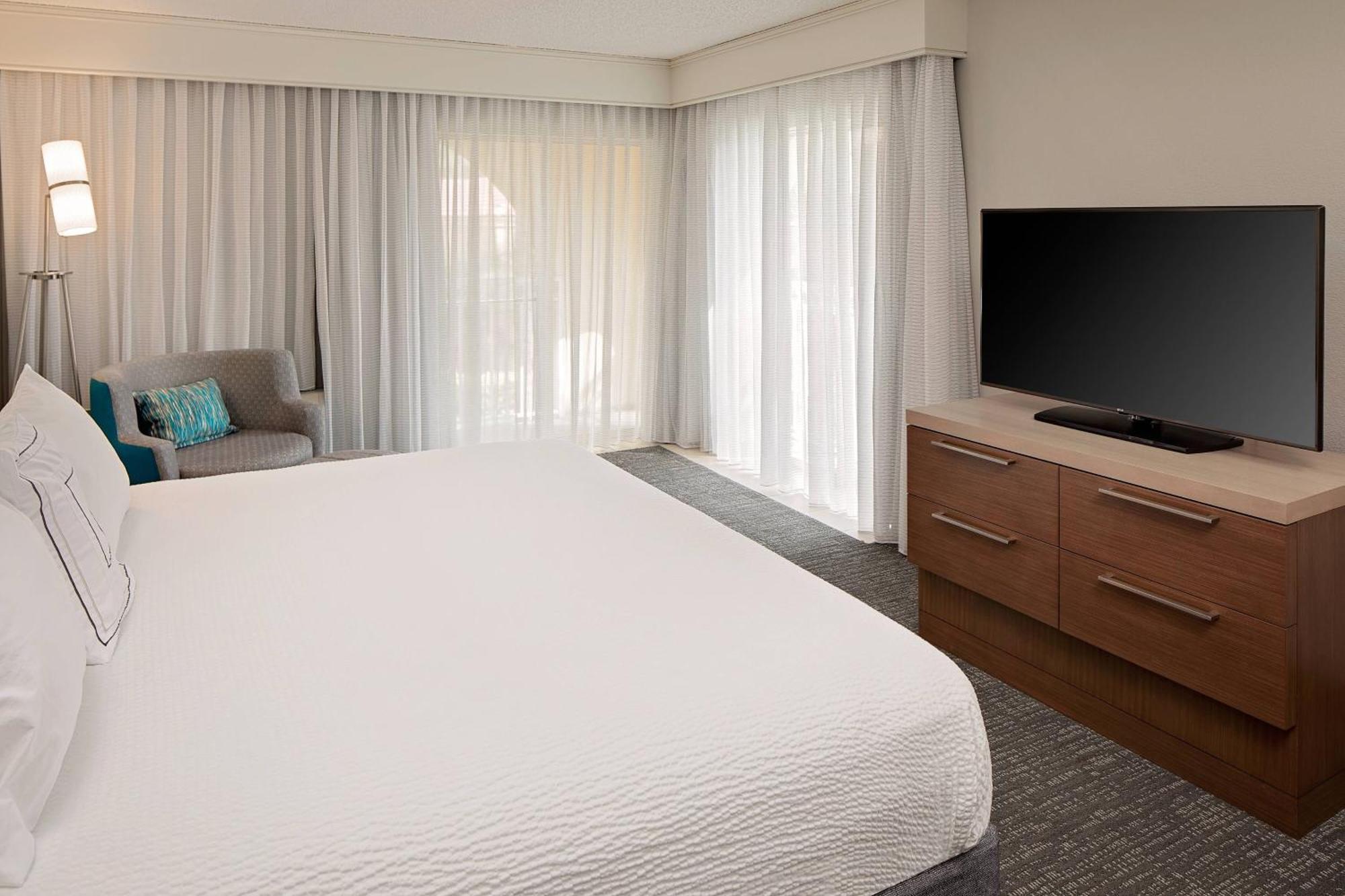 Courtyard By Marriott Fort Lauderdale North/Cypress Creek Exteriér fotografie