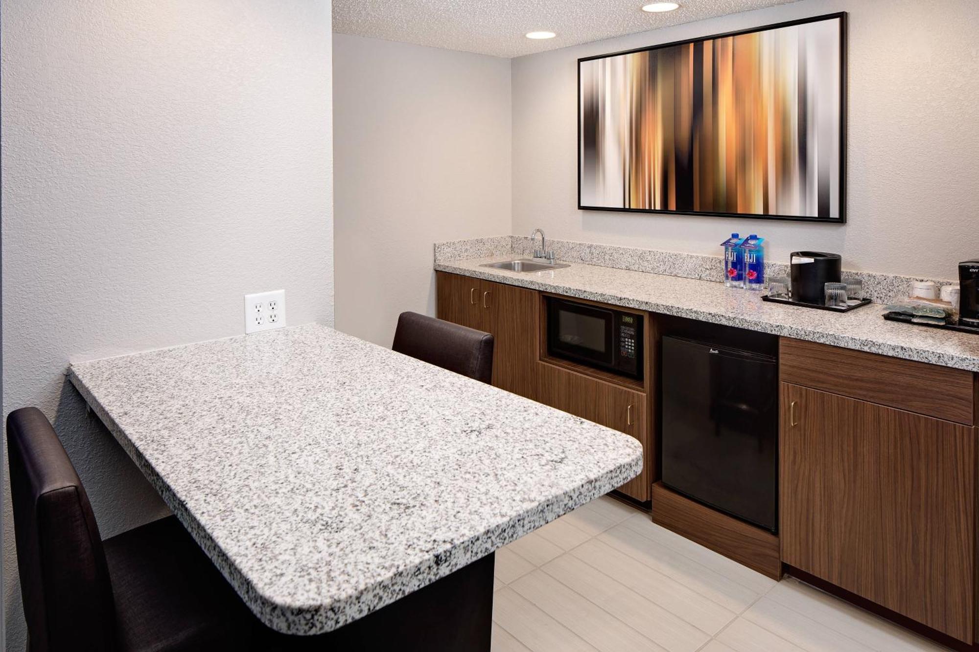 Courtyard By Marriott Fort Lauderdale North/Cypress Creek Exteriér fotografie