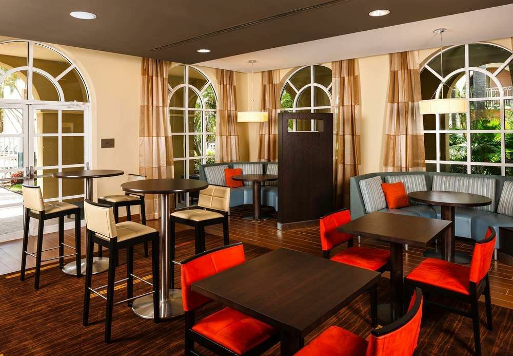 Courtyard By Marriott Fort Lauderdale North/Cypress Creek Exteriér fotografie